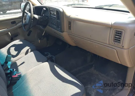 2002 Chevrolet Silverado 1500 из США, поврежденный, VIN 1GCEC14W72Z175006